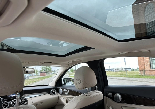 Mercedes-Benz Klasa C cena 84900 przebieg: 136000, rok produkcji 2015 z Chociwel małe 106